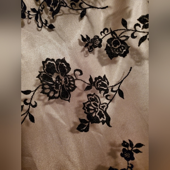 🌟3 for $25-Black lace skirt with silky gold underlayment. - Picture 2 of 3